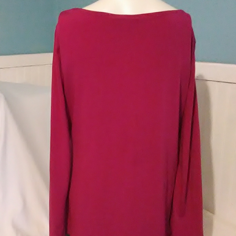 SALE Worthington Stretch Blouse. Size Medium - Picture 2 of 3